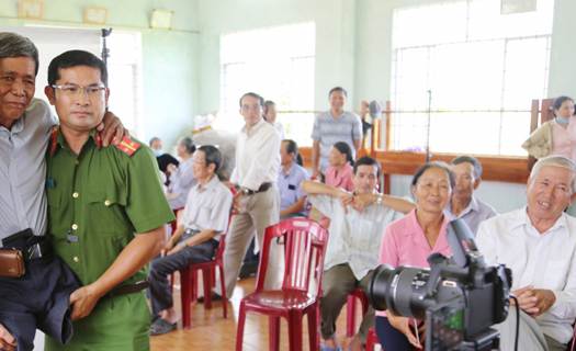 Trung tá Vũ Hoàng Đạt: 